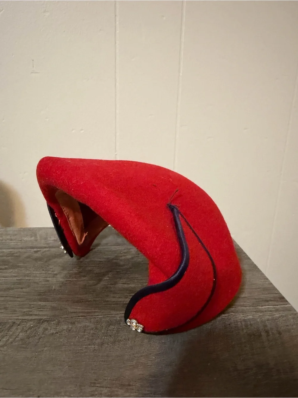Vintage 1960’s Red Felt Vintage-Style Fascinator Hat with Navy Trim wool
